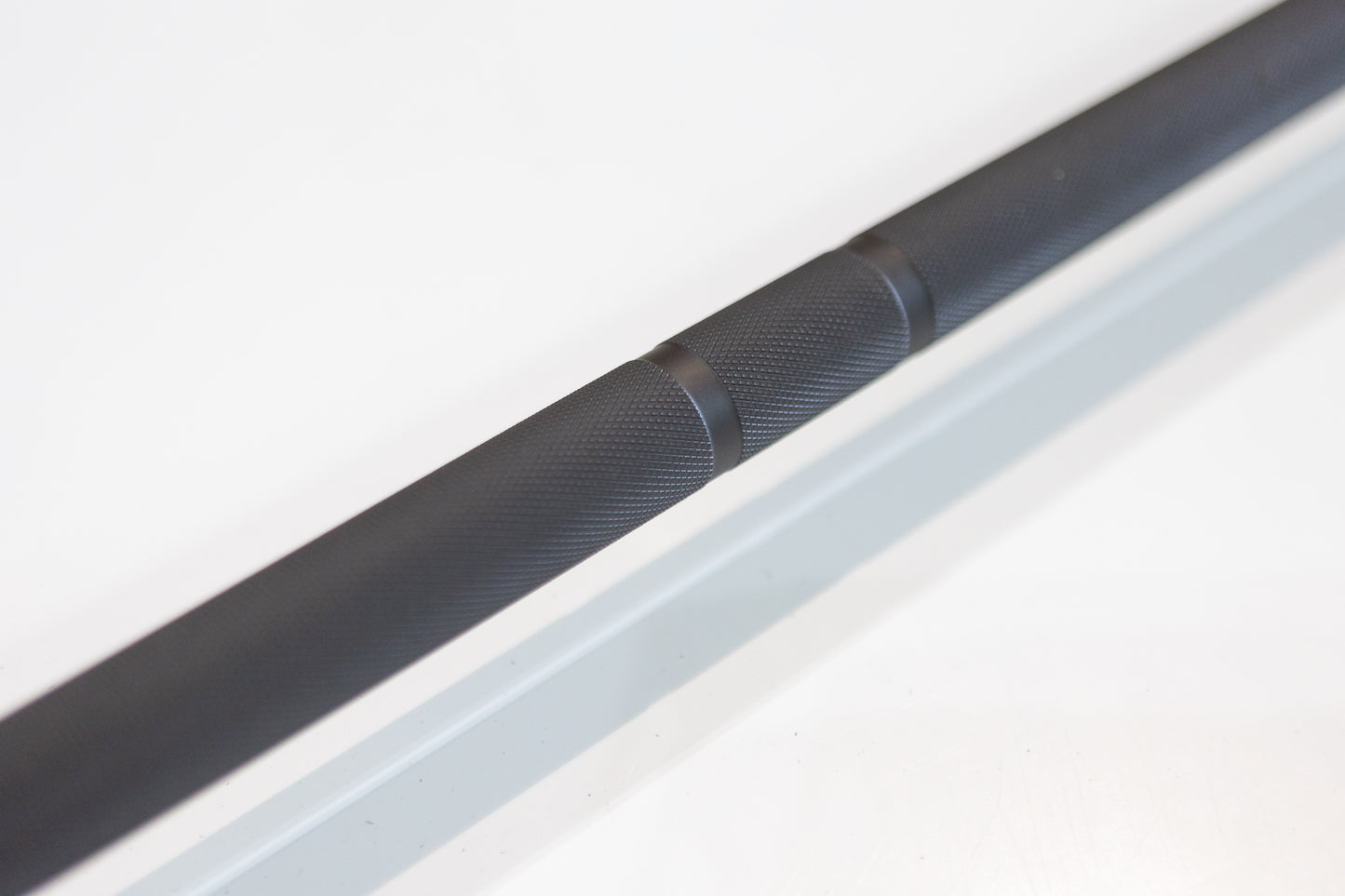 Women's Contender Series Olympic Barbell - Black