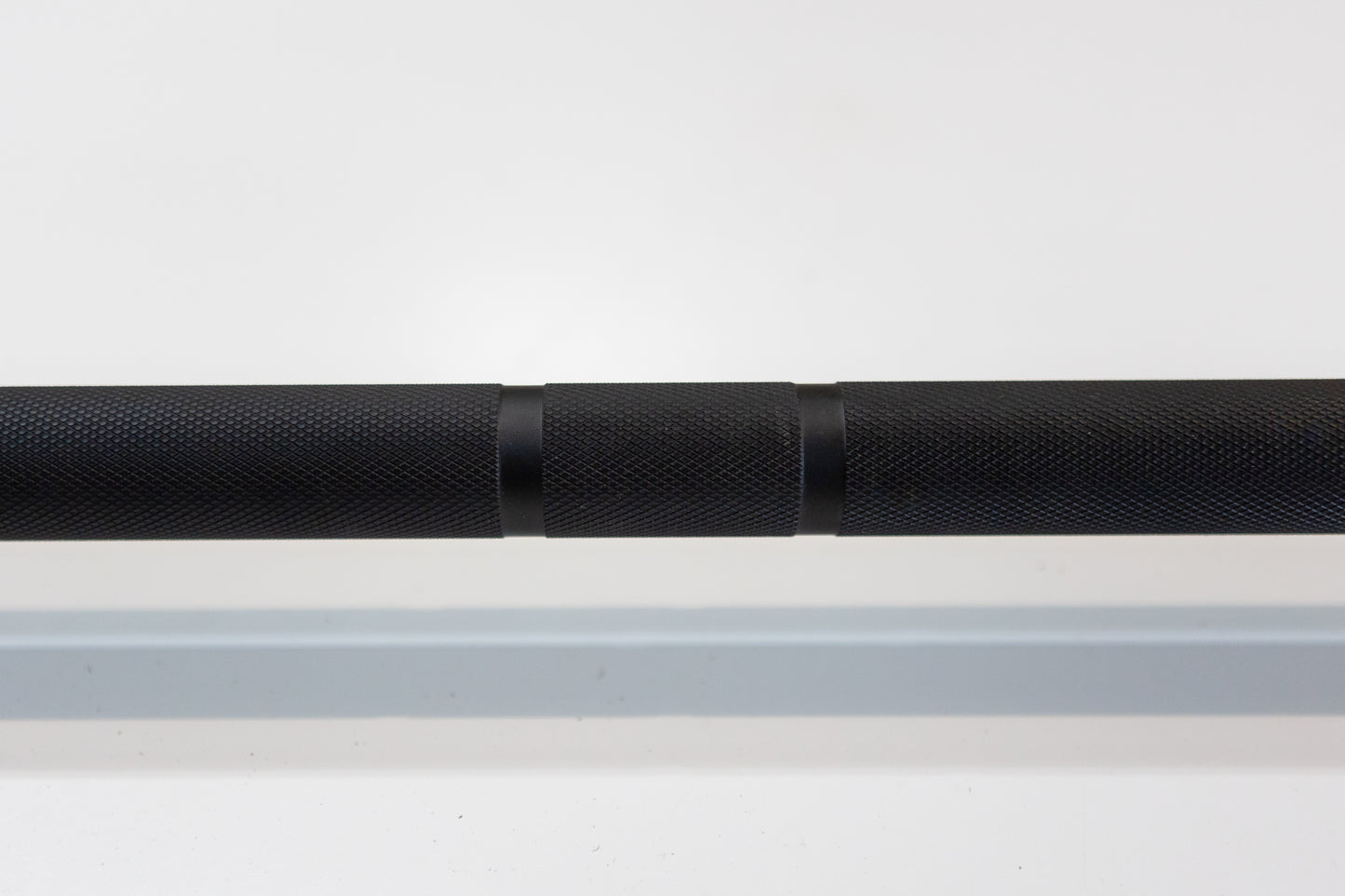 Women's Contender Series Olympic Barbell - Black
