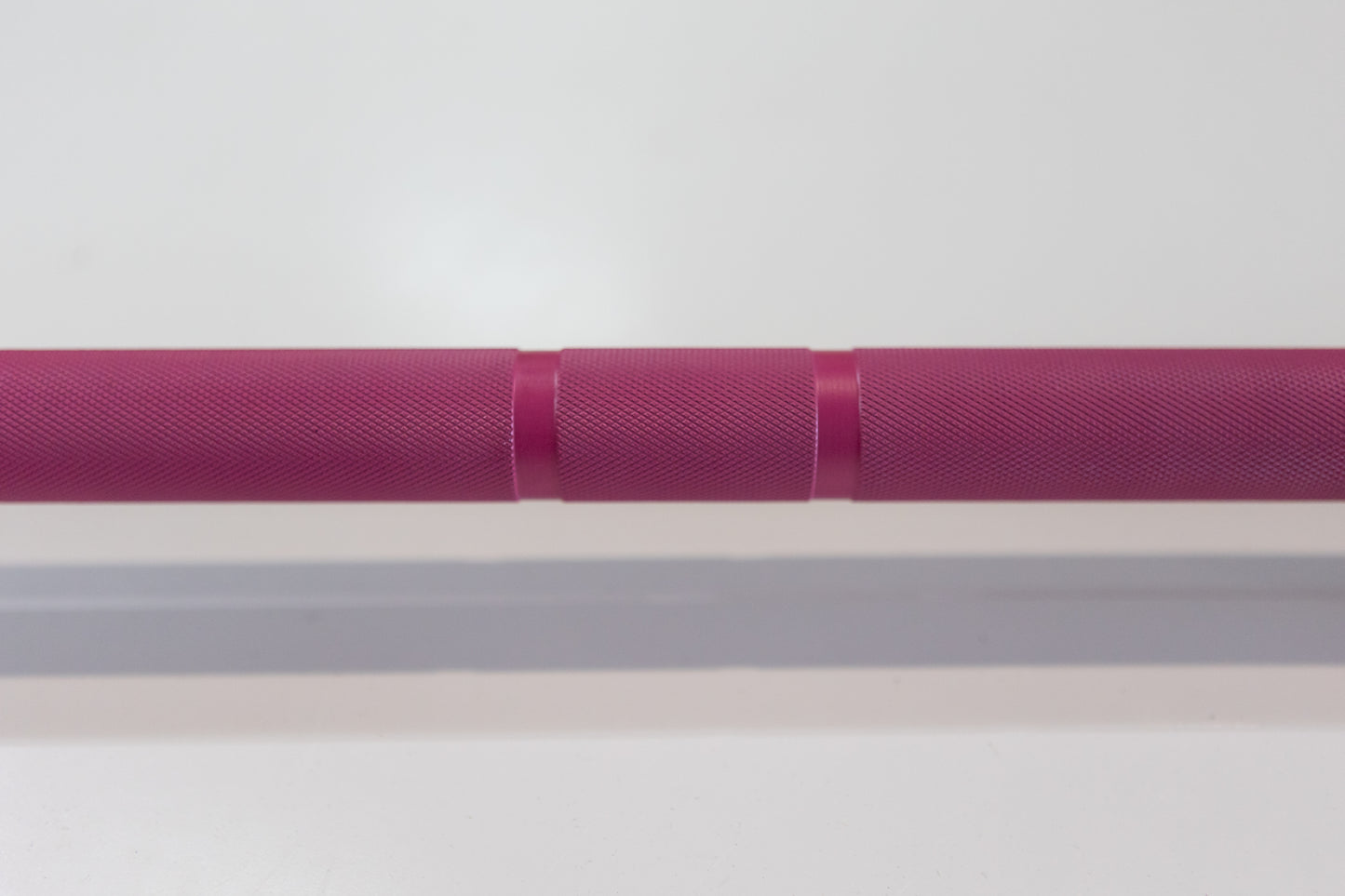 Women's Contender Series Olympic Barbell - Pink